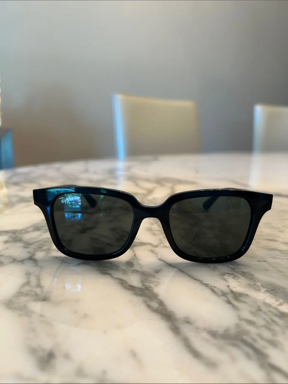 Ray-Ban Black Gloss Wayfarer Sunglasses